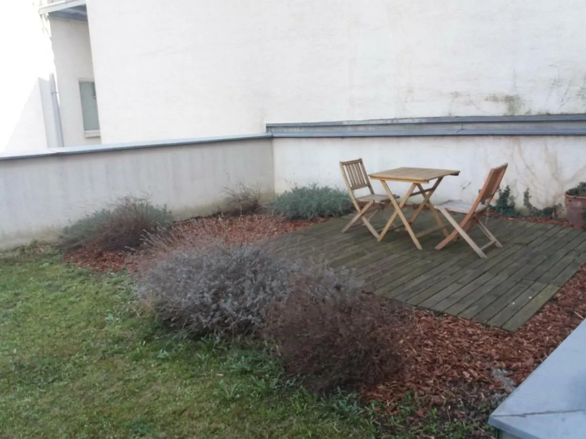 Terrassentraum Apartment Vienna 0*,  Austria